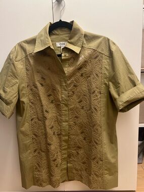 COS Olive Green Short-Sleeve Embroidered Button-Down Shirt
